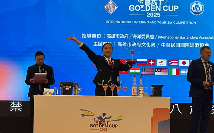 觀餐系蘇琬筠獲得第24屆金爵獎國際餐飲暨旅遊大賽銅牌